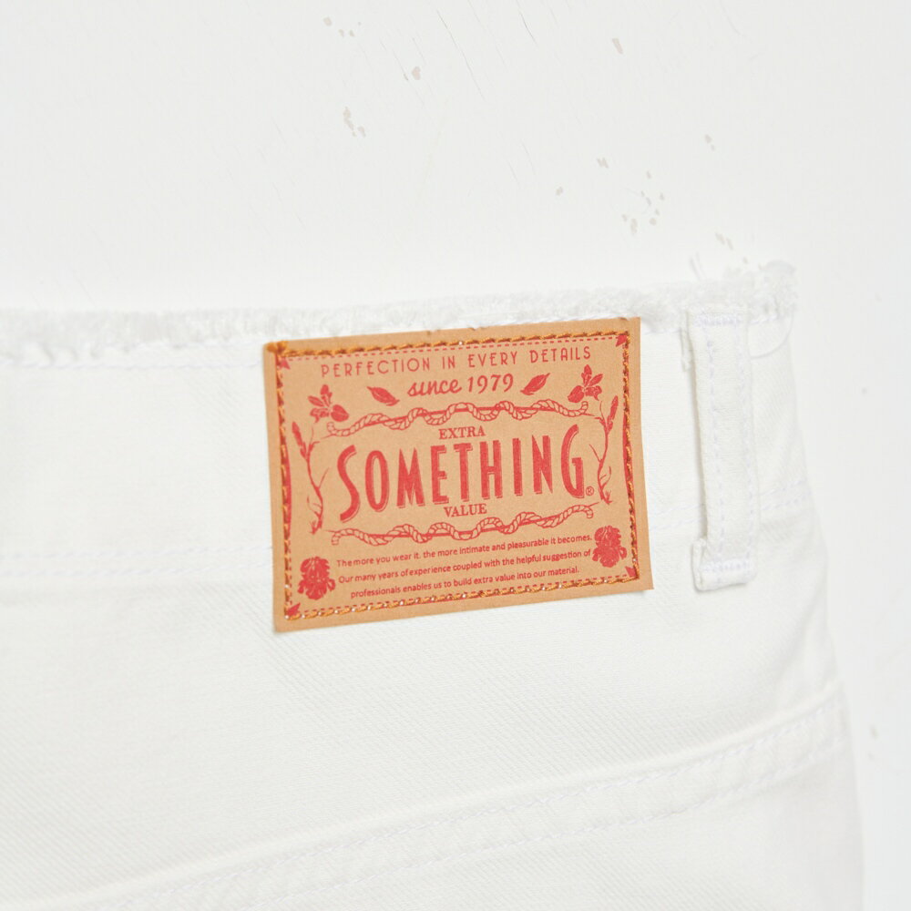 SOMETHING 女款 萊賽爾五分短褲 (白色) 5