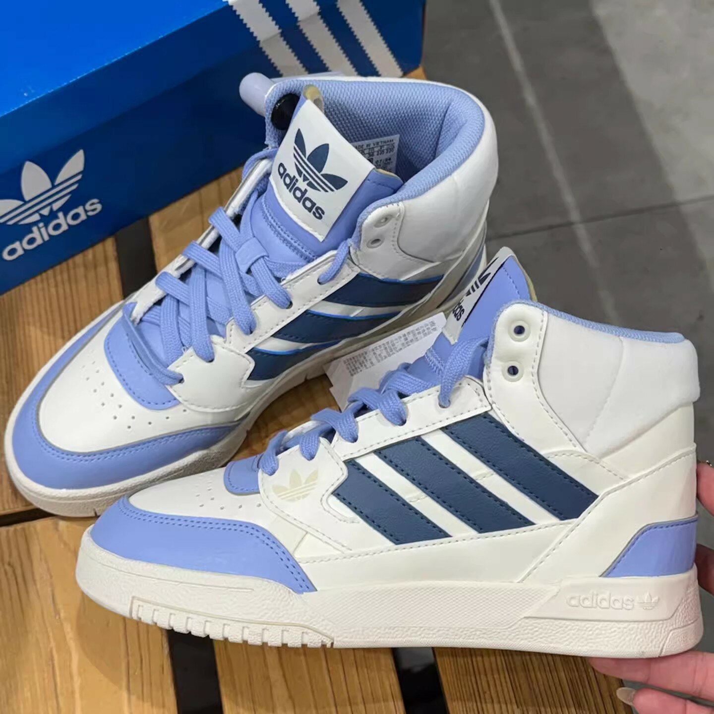 adidas阿迪達斯DROP STEP兒童休閒運動中幫板鞋 IH2180