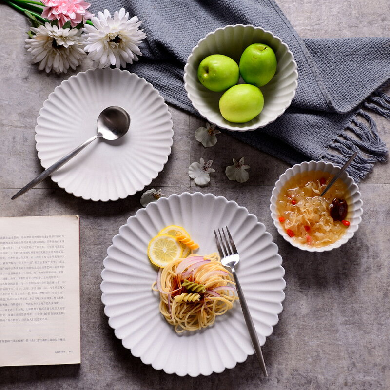 網紅盤子ins風菜盤家用日式磨砂創意復古花型盤碗陶瓷西餐牛排盤