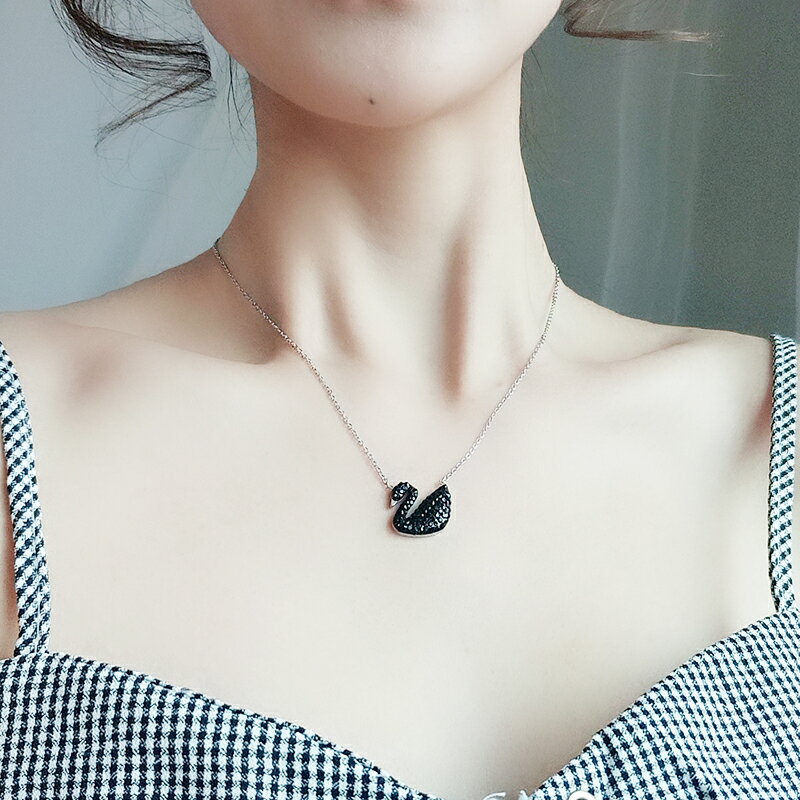 網紅玫瑰金黑天鵝項鏈女夏輕奢小眾鎖骨鏈年新款情人節禮物 9