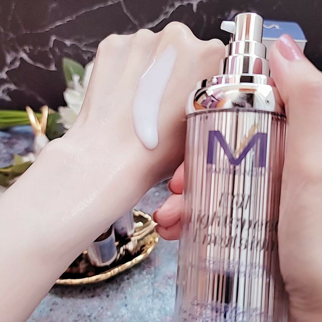 EGF山茶花光速乳《極光海豚肌系列》 1