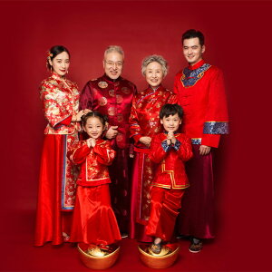 新款影樓全家福拍照親子裝紅色一家六口中國風寫真兒童攝影服裝