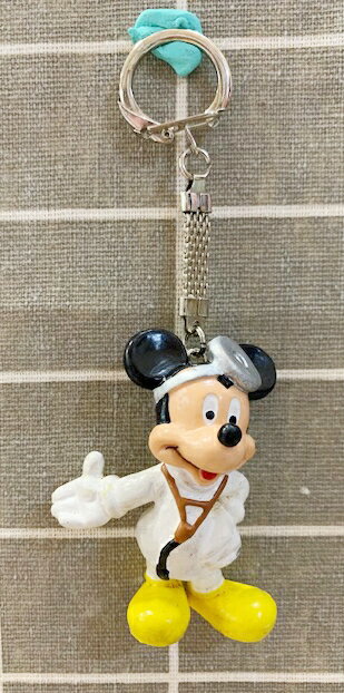 【震撼精品百貨】Micky Mouse 米奇/米妮 造型鑰匙圈 米奇醫生#01004 震撼日式精品百貨