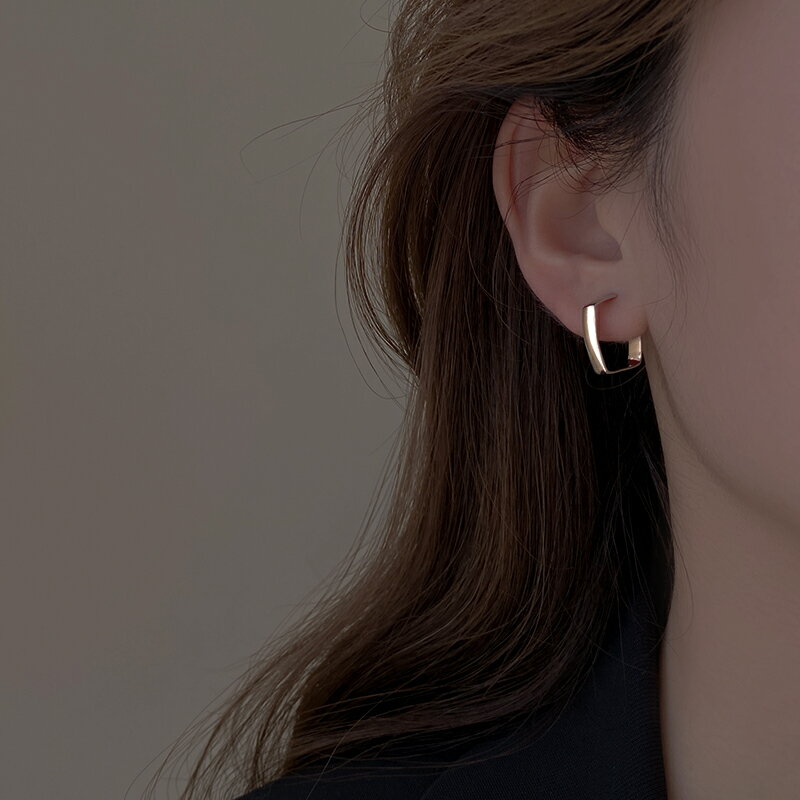 925純銀方形耳環女新款潮冷淡風簡約耳釘高級感小巧幾何耳飾 4