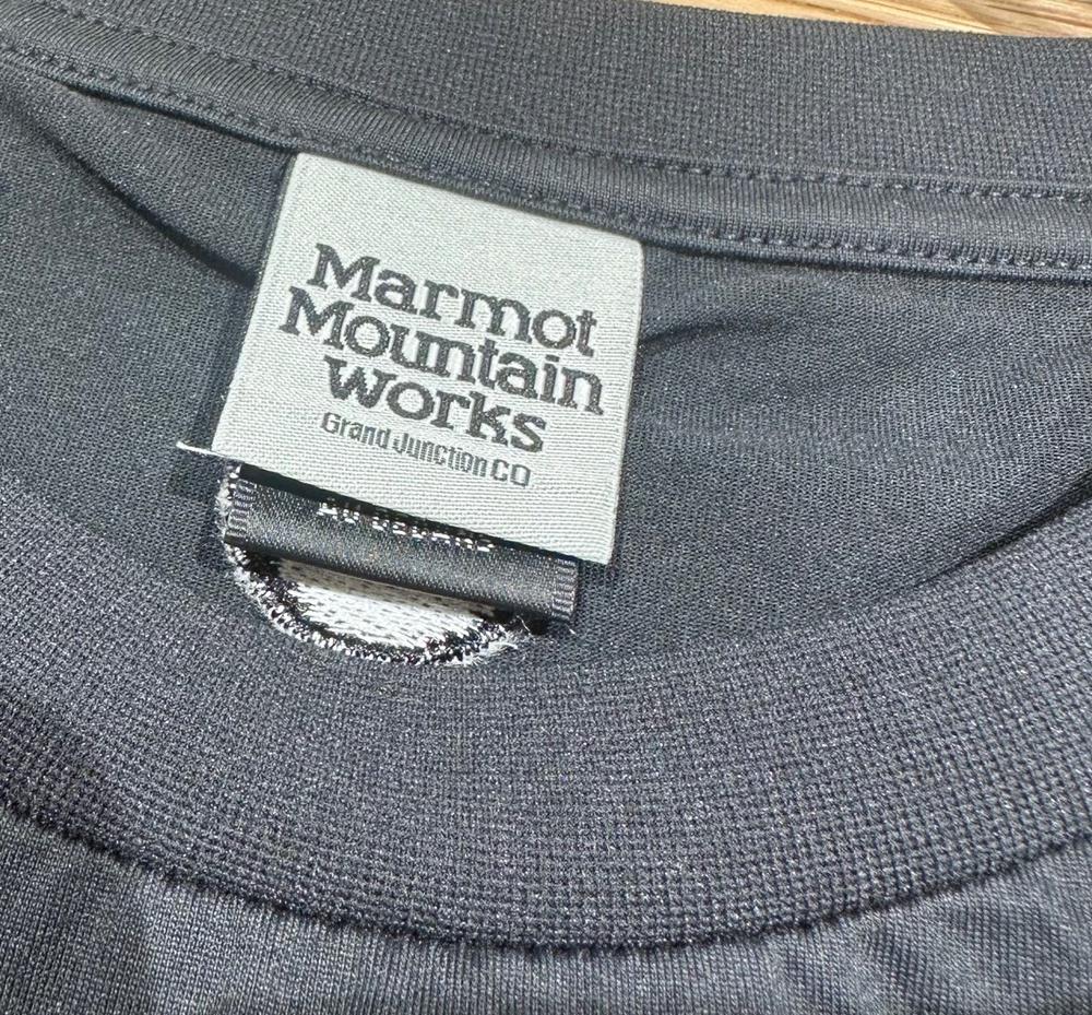 Marmot 土撥鼠MMW L/S Tee 男款長袖快乾T恤TSAMC086 J003 黑色| 台北