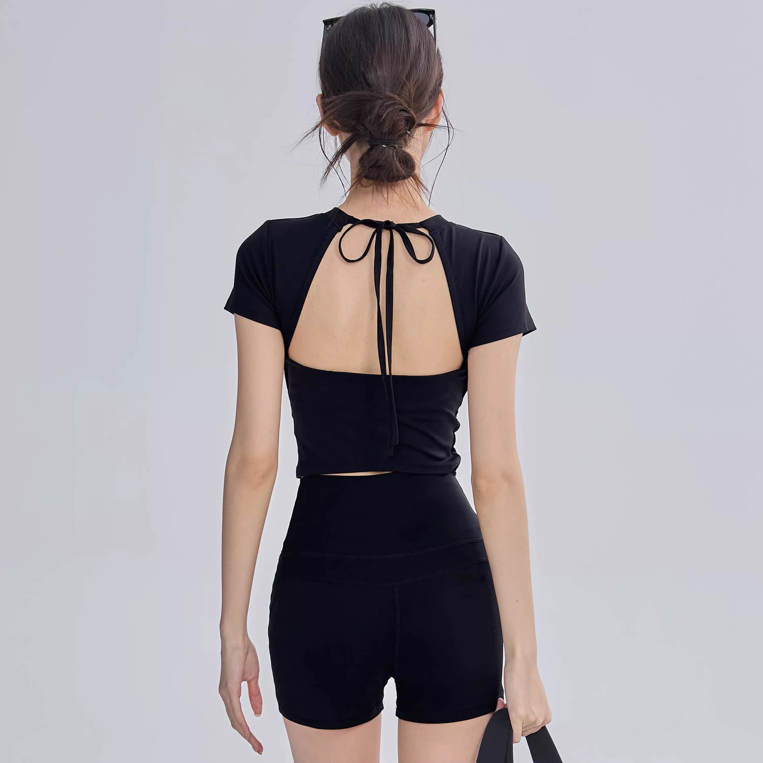 新品美背含胸墊健身服女速乾專業訓練服運動短袖夏季短款瑜伽上衣