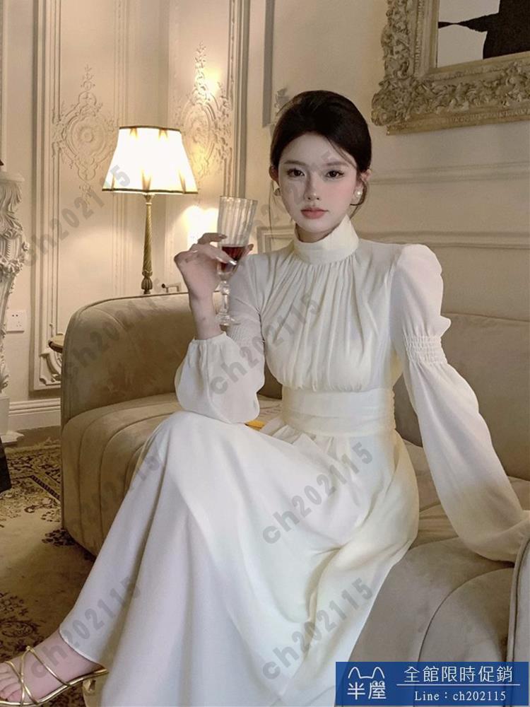 尾牙禮服 洋裝 法式白色半高領長袖連衣裙仙女秋季2024新款氣質裙子雪紡a字長裙交換禮物 三木優選