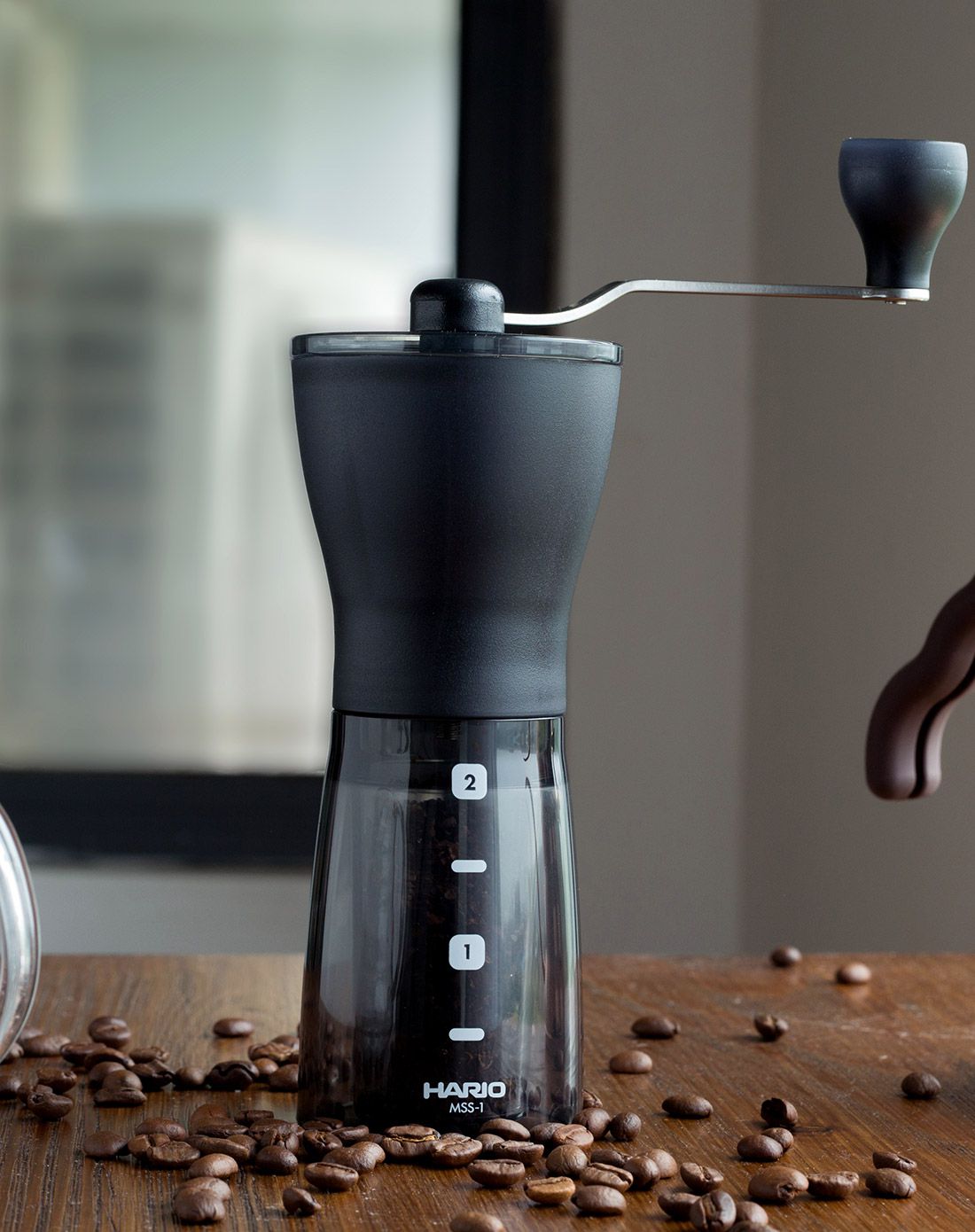 【沐湛咖啡】新款 日本原裝 HARIO 咖啡磨豆機 Hario MSS-1DTB 輕巧手搖磨豆機 黑色
