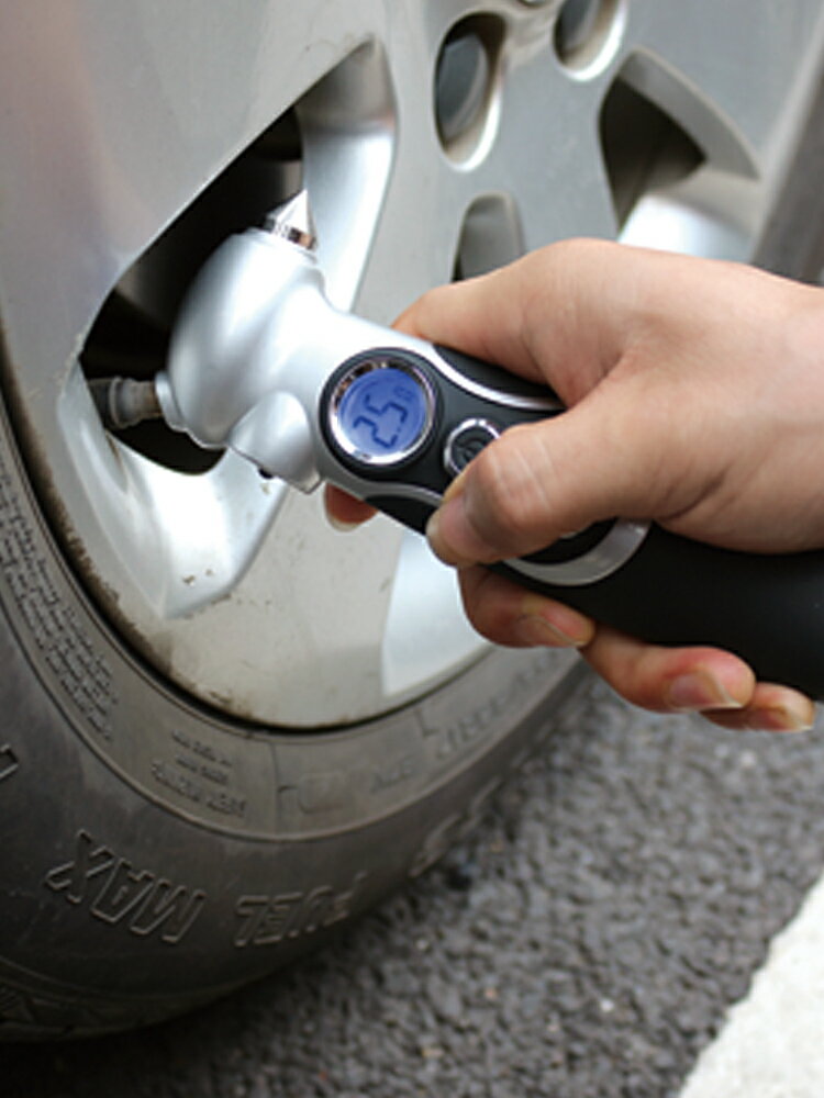 巨木高精度汽車胎壓表 車用胎壓計輪胎氣壓表數顯胎壓監測器放氣
