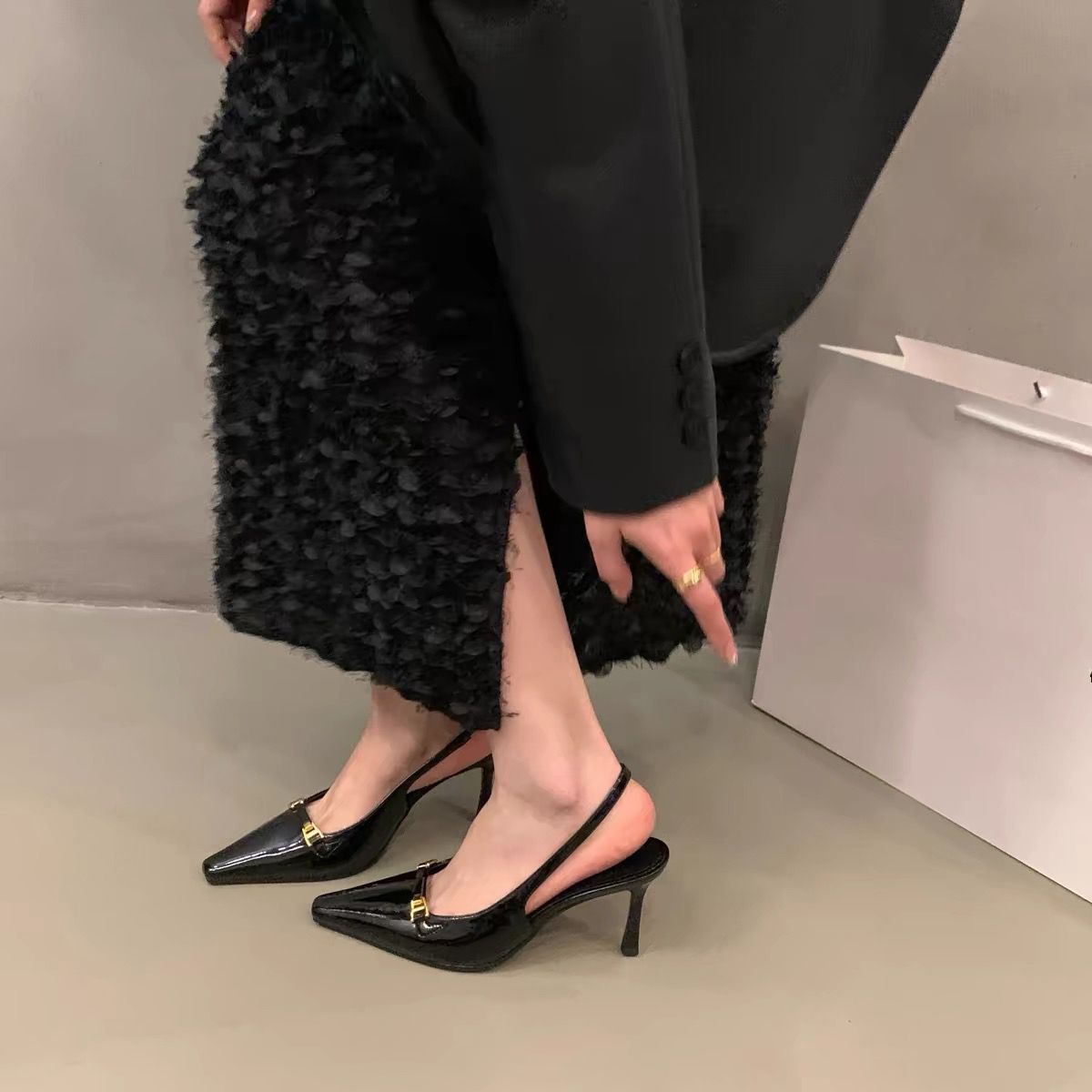 高跟鞋氣質名媛黑色涼鞋仙女鞋子2024年春夏季法式小眾高階感單鞋—貼心服飾