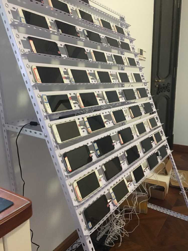 手機支架 落地式手機支架 手機架工作室手機橫放手游多臺放手機架支架展示架桌面落地散熱架【CM23584】