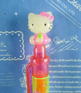 【震撼精品百貨】Hello Kitty 凱蒂貓 KITTY原子筆-螢光綠(側坐) 震撼日式精品百貨