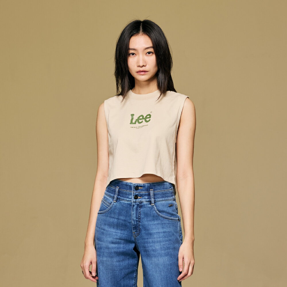 Lee 女款 寬鬆版 胸前LOGO 短版 休閒背心 無袖T恤 | Modern