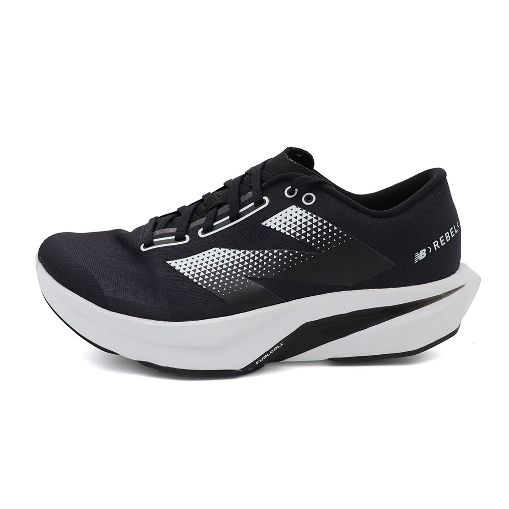 New Balance FuelCell Rebel V4 2E 黑白 網布 寬楦 運動鞋 男款 B5940 (MFCXCS4)
