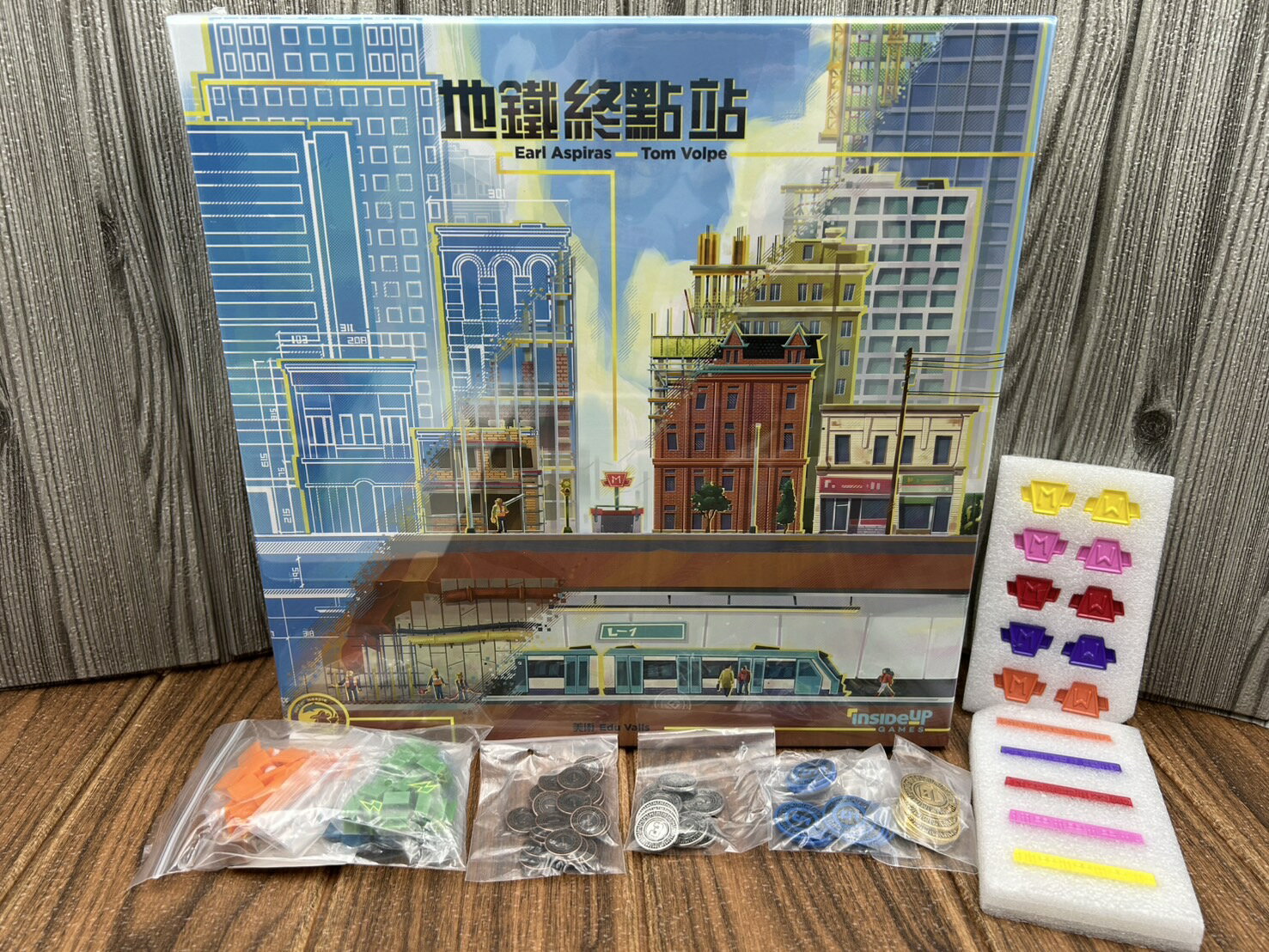 【桌遊侍】地鐵 終點站 豪華版 繁體中文版《免運.再送充足牌套》 實體店面快速出貨 工人擺放.藍圖規畫.城鎮建設.鐵路