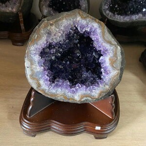 天然 烏拉圭🇺🇾5A財寶袋圓洞型 紫晶洞 紫水晶洞 靠山 天然聚寶甕 😘系列 5.8kg 編號:496