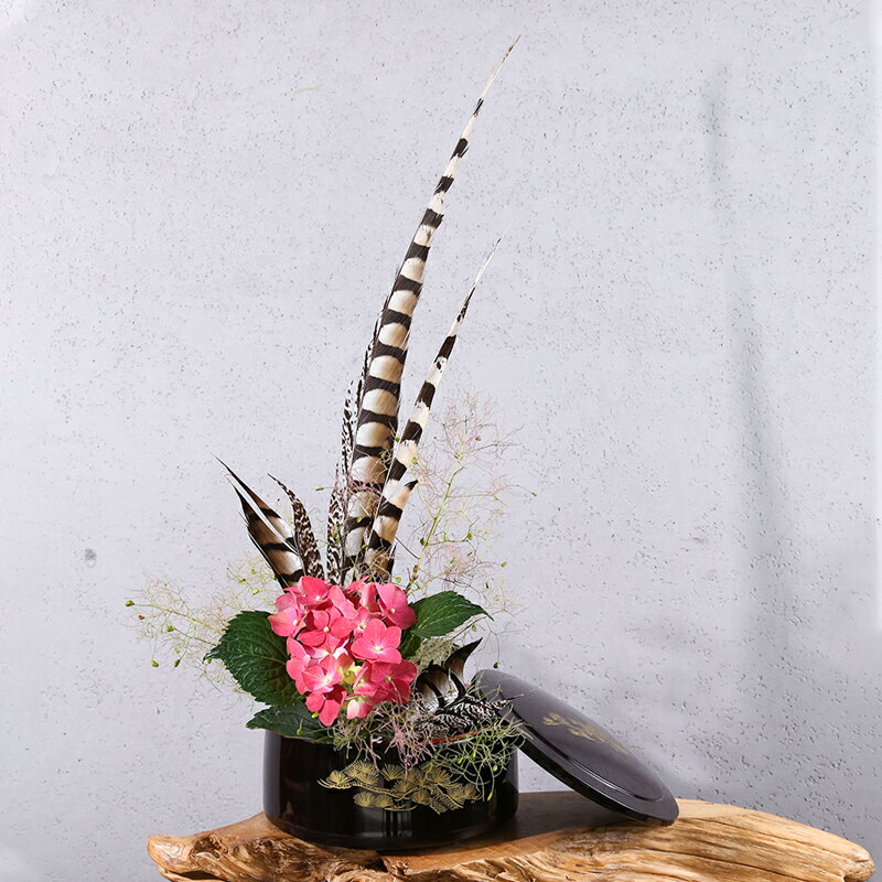 小原流 花器9点セットと小原流以外の投げ入れ花器1点