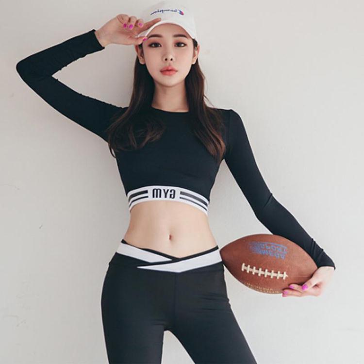 2021女韓版最新款四季網紅性感高檔時尚緊身速干運動健身瑜伽套裝 果果輕時尚 全館免運
