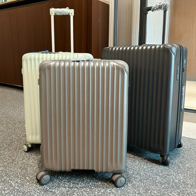 日本hinomoto萬向輪行李箱剎車功能旅行箱子