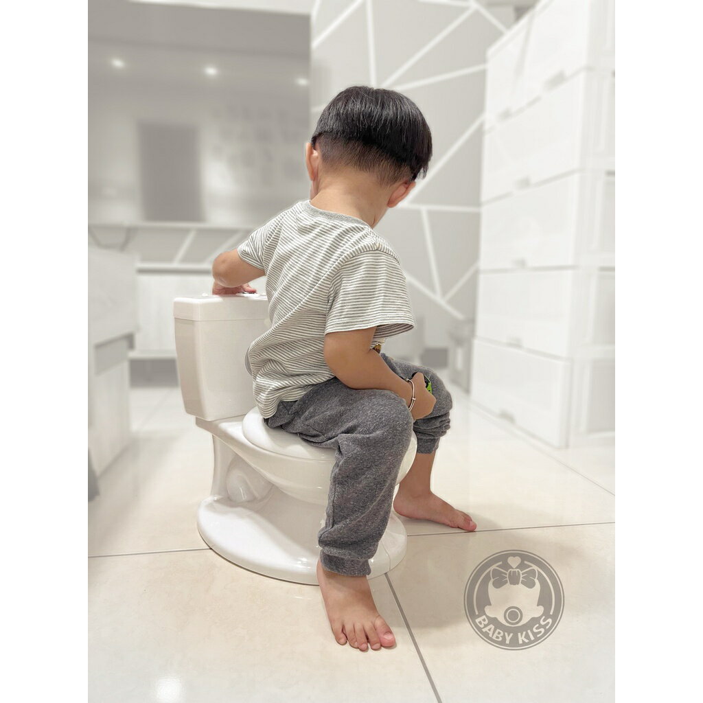 Baby Kiss 兒童仿真學習馬桶(有沖水聲)送電池 4