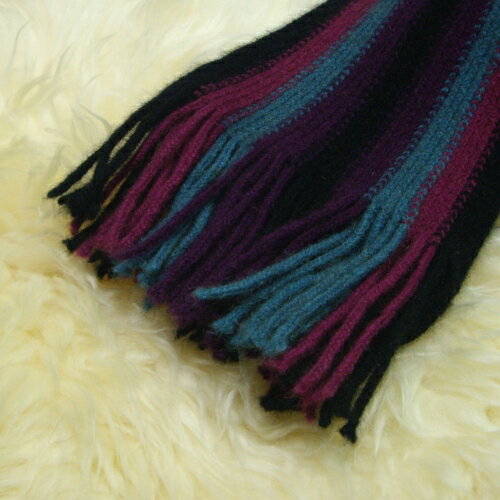 紐西蘭貂毛羊毛圍巾*超輕暖*超長多彩直條紋_寶石(桃紅綠紫莓黑)