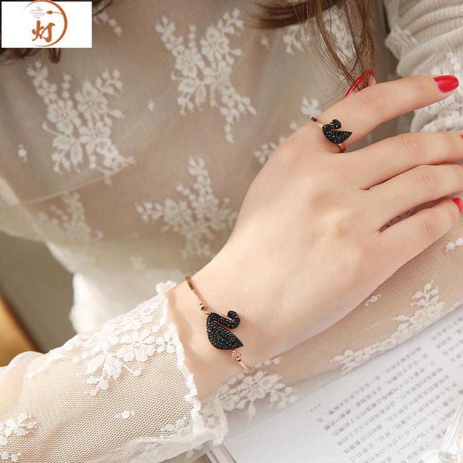 日韓簡約潮人個性不掉色鈦鋼黑天鵝食指戒指女學生指環手鐲新飾品