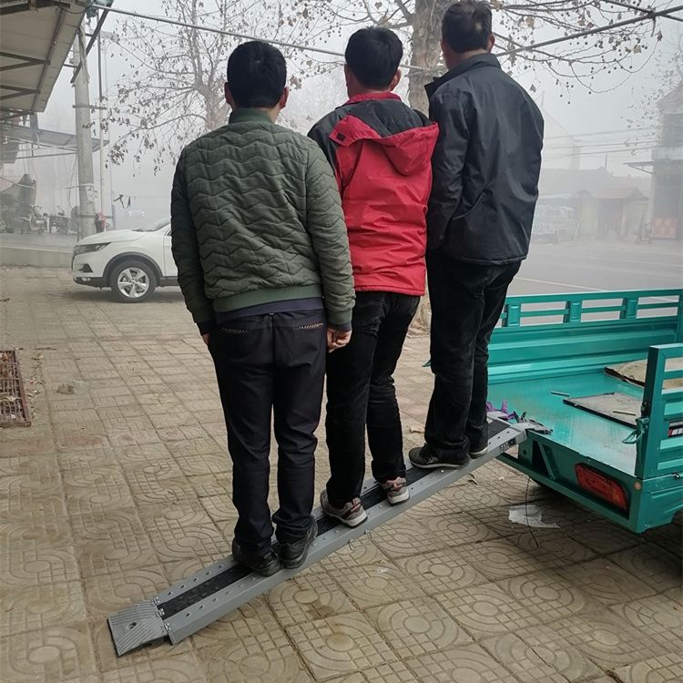 免運 工廠直銷 斜坡墊 臺階墊 增高墊 熱銷上臺階斜坡板摩托車輪椅電動車上車樓梯裝車神器無障礙坡道板全館折扣 特價出 可開發票 m5421