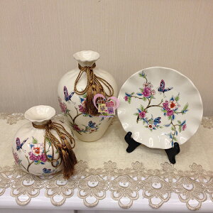 陶瓷古典花瓶件套組-蝴蝶