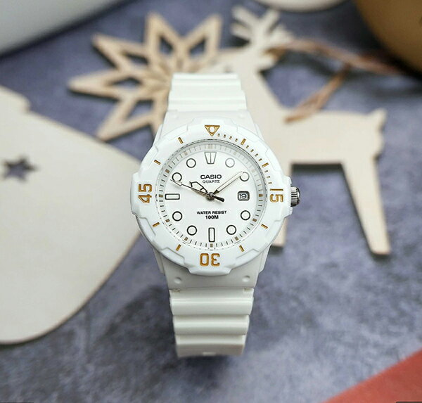 【全館95折】日本 CASIO 卡西歐 經典款 女錶 男錶 防水 白金配色 LRW-200H-7E2JF 日本正版 該該貝比日本精品 1