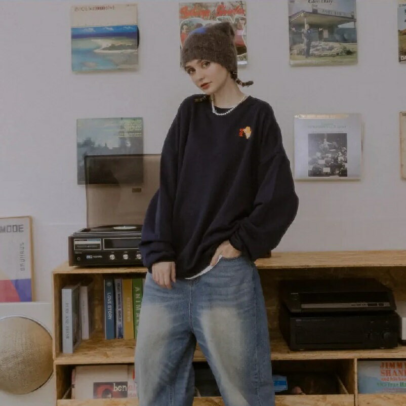 Care Bears原創女款 熊好運衛衣Sweater 【秋高氣爽】《GoodLuck Bear招財》《酷炫龍紋》《簡約寬鬆Oversized》《原廠授權貨品質保證》