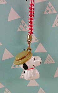 【震撼精品百貨】史奴比Peanuts Snoopy 手機吊飾 咖啡色帽子 震撼日式精品百貨