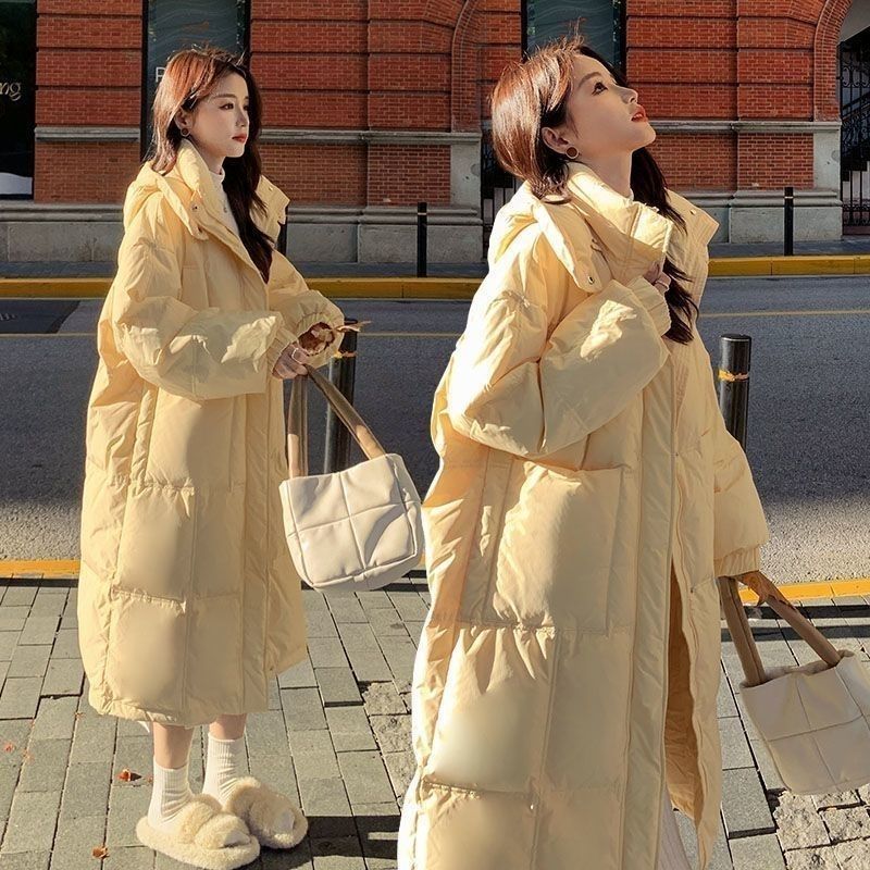 奶fufu淡黃色羽絨服女中長款2023冬季新款連帽加厚過膝小個子外套