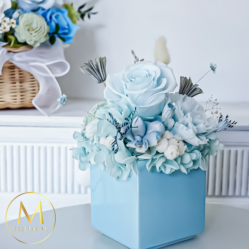 TIFFANY 尼斯秘境玫瑰永生香氛擴香花禮（贈送5ml香氛油）