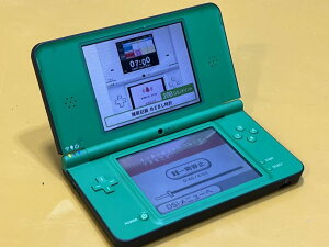 Nintendo 任天堂 DSi LL 日版主機