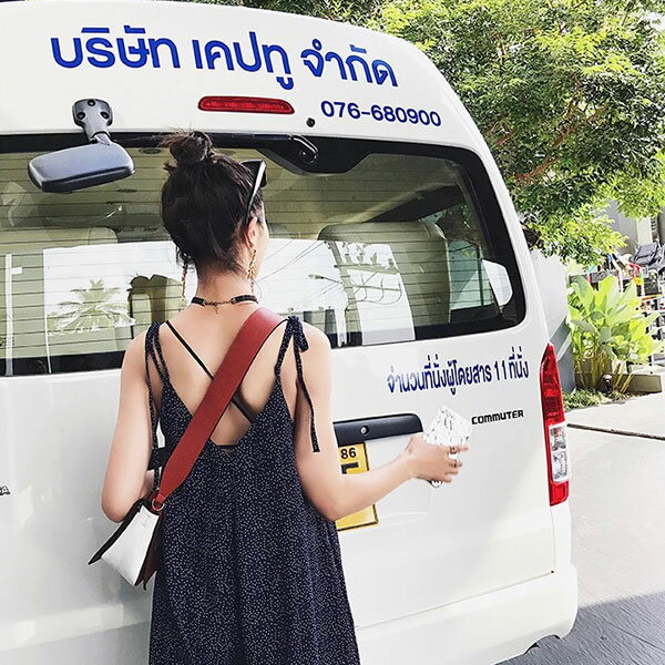 超美露背 美背 背心 露背 小可愛 交叉 細肩帶 短版 防走光 內衣 比基尼 無痕 爆乳 性感 海邊 黑白 韓國 ANNA S. 4