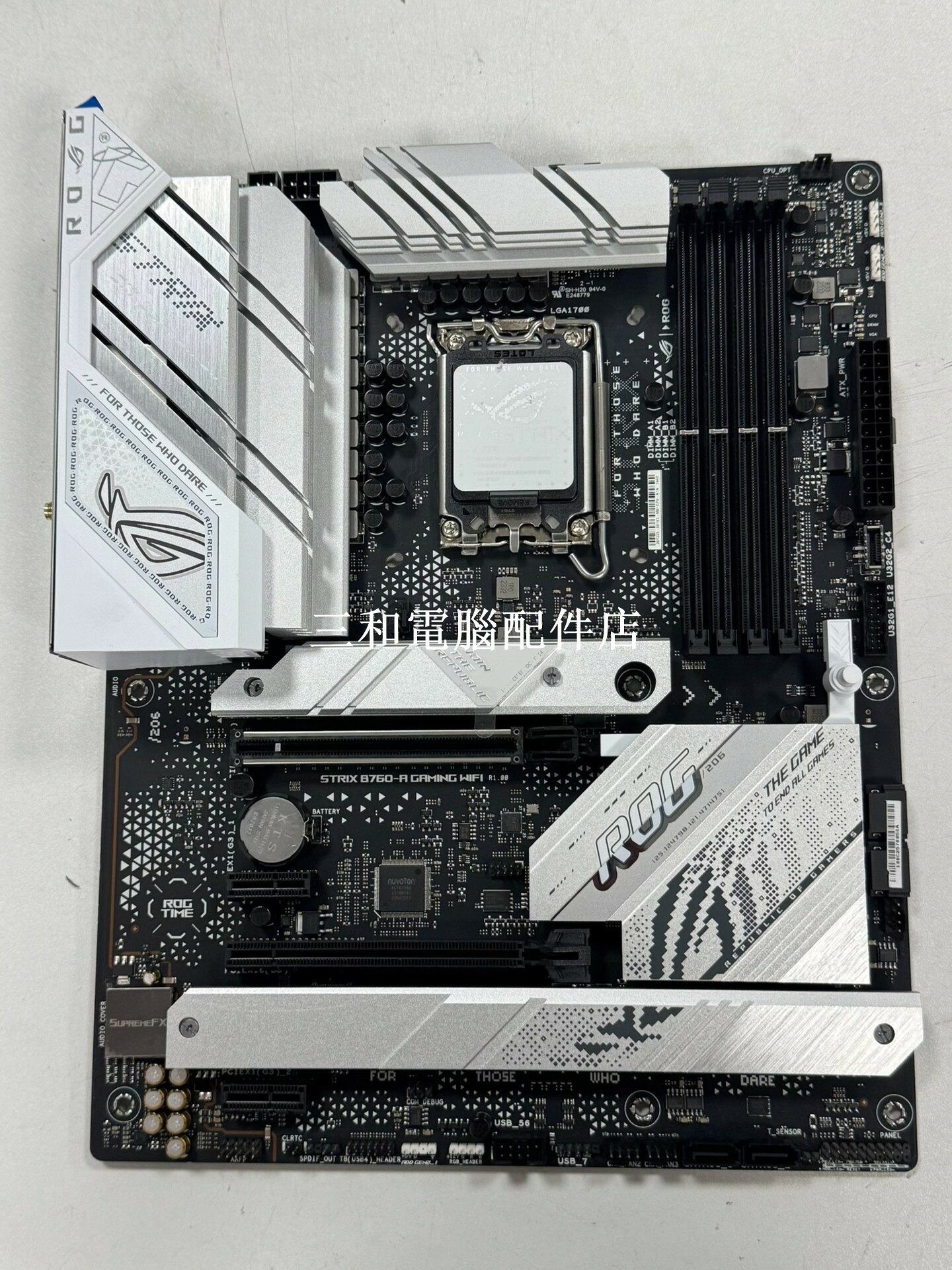 華碩ROG STRIX B760-A GAMING WIFI 吹雪系列 12-14處理器 DDR5 神光同步 MATX中板 二手成色新