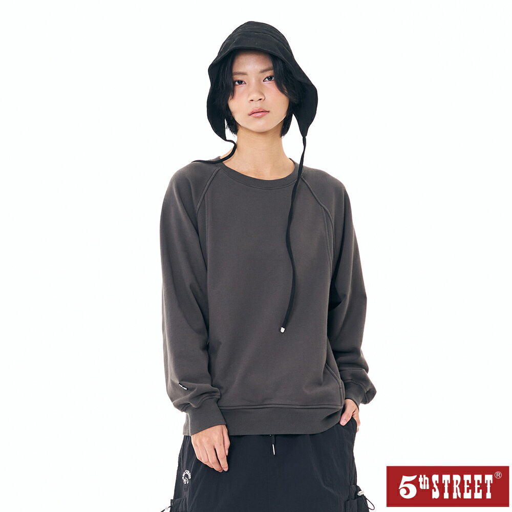 女裝 大學T 長袖 TEE 上衣 黑灰 (561019) 【5th STREET】【APP下單天天10%回饋】 治裝激推 最高折426