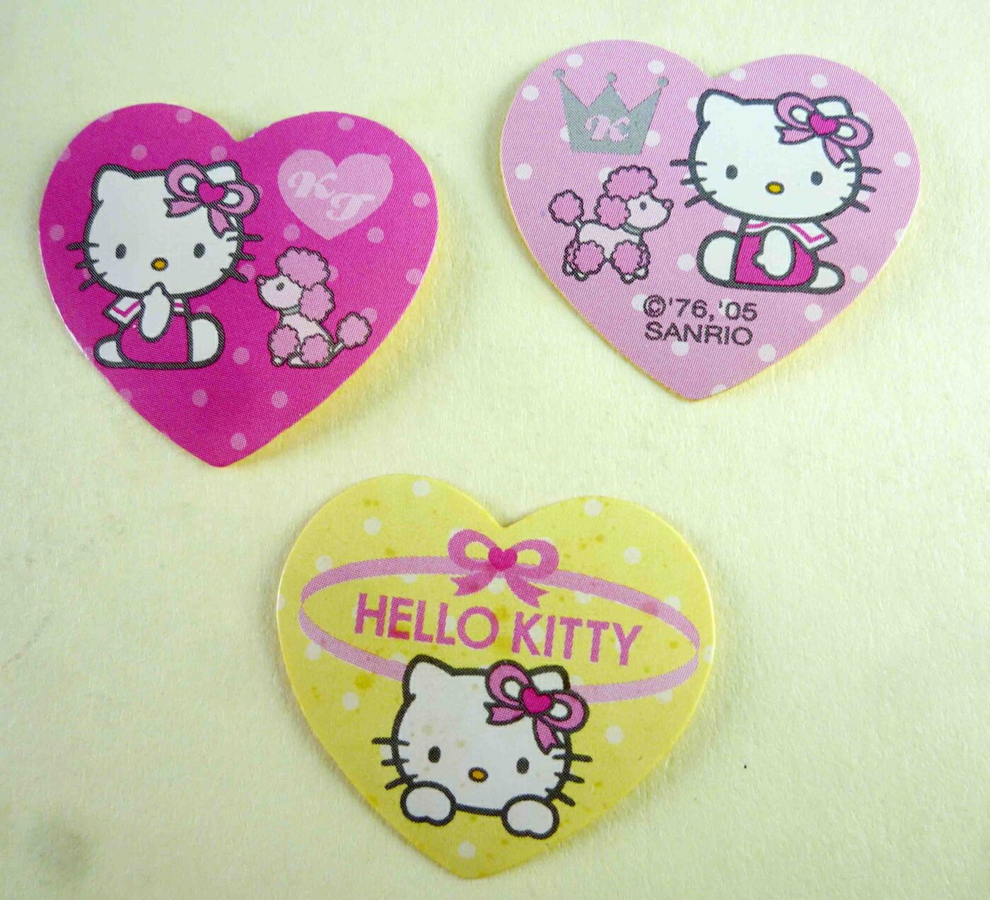 【震撼精品百貨】Hello Kitty 凱蒂貓 KITTY貼紙-心型貴賓狗 震撼日式精品百貨