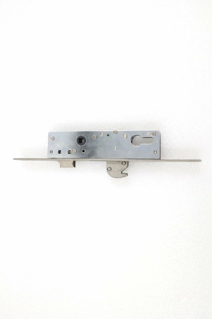 CASA 通風門水平連體鎖 30mm 單鎖匣 鈎鎖 孔距:26.5cm