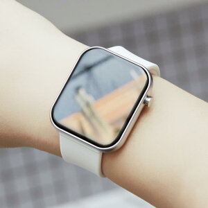 蘋果iwatch6通用智慧手錶打電話測男多功能計步器女運動腕表適用 夏沐生活