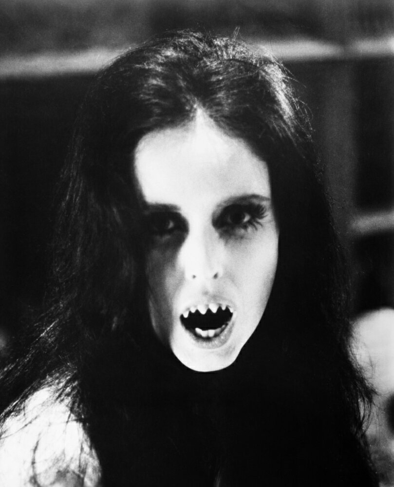 Posterazzi: Film Count Yorga Vampire Na Vampire In The 1970 Horror ...