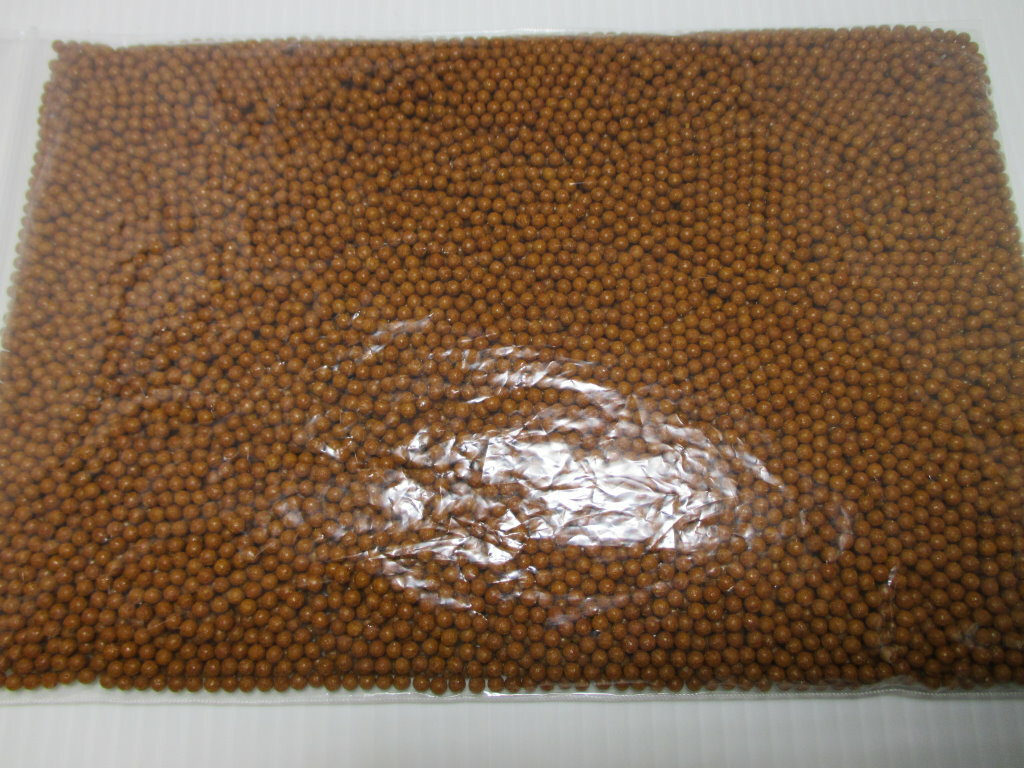 牛樟芝椴木培植萃取滴丸 批發價 平均每兩1538粒 (批價12000元) 2