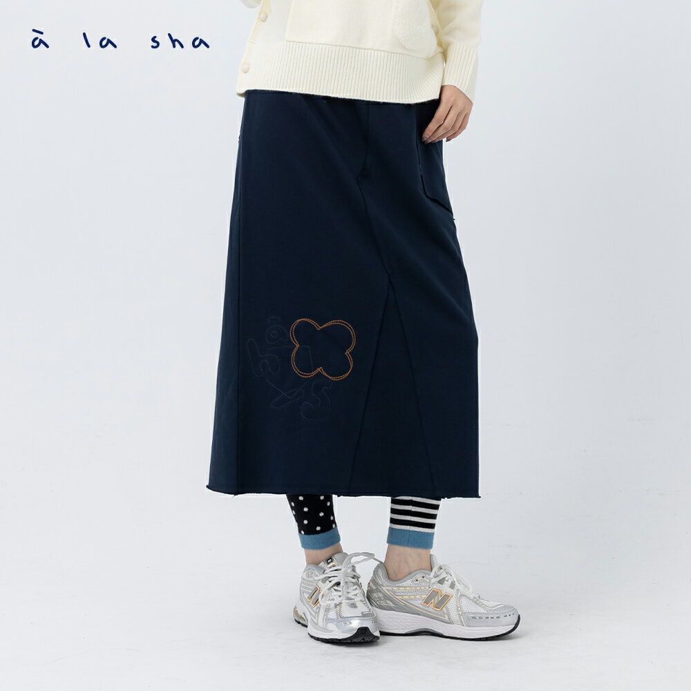 a la sha 直筒剪接修身裙