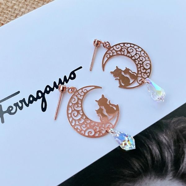 現貨專區｜依偎的貓垂墜耳環(BPE30)｜送禮精選店家★Reyna jewelry 女王飾品