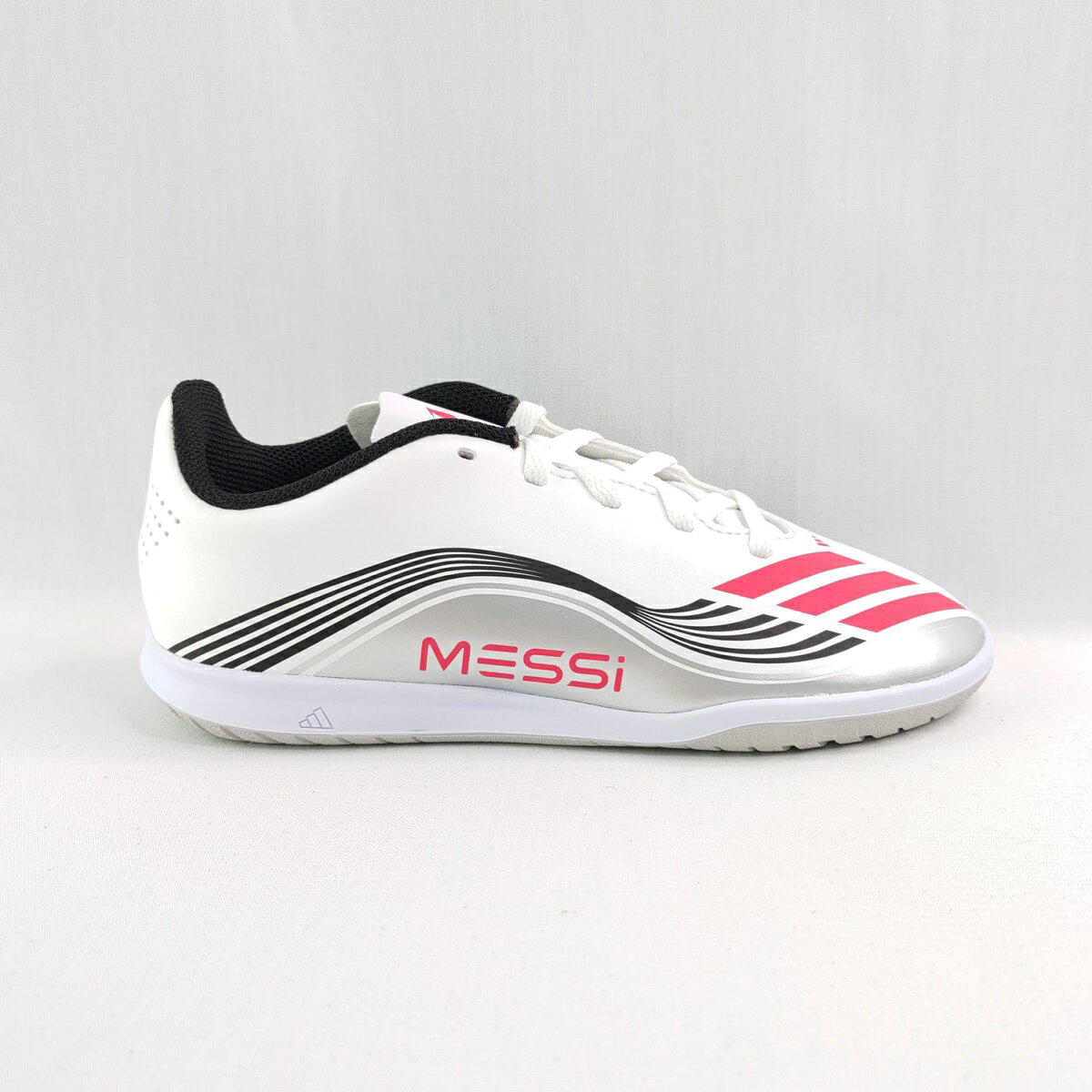 adidas JP7452 梅西 F50 MESSI Club 中大童 足球鞋 室內 平底 白銀紅【iSport愛運動】 2