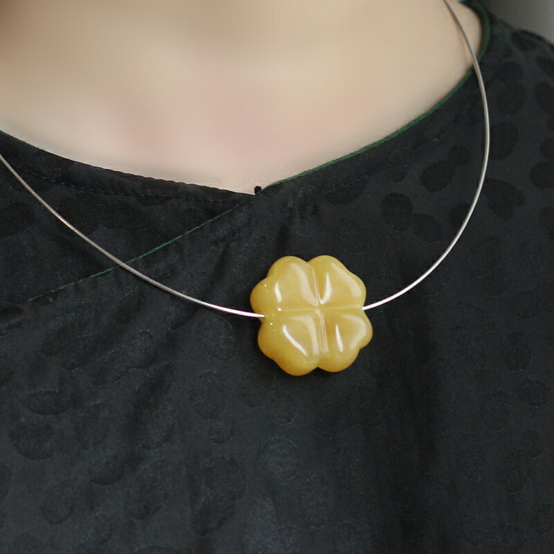 丹妮原創 天然雞油黃蜜蠟四葉草吊墜項鏈 S925純銀項圈高檔毛衣鏈 2