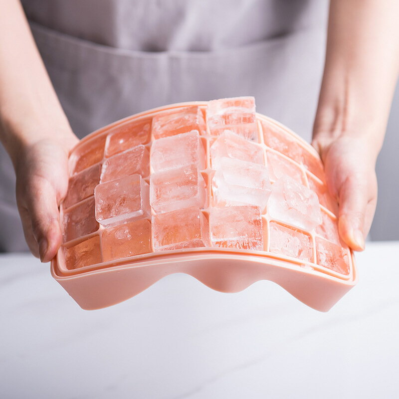 食品級硅膠冰格 撞色夏日家用制冰神器冰盒凍冰塊制冷飲模具帶蓋