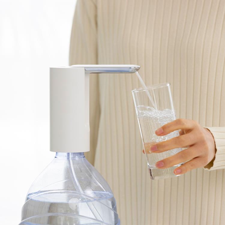 【樂天特惠】2021新款創意電動桶裝水抽水器 家用便攜USB充電可折疊智能出水器