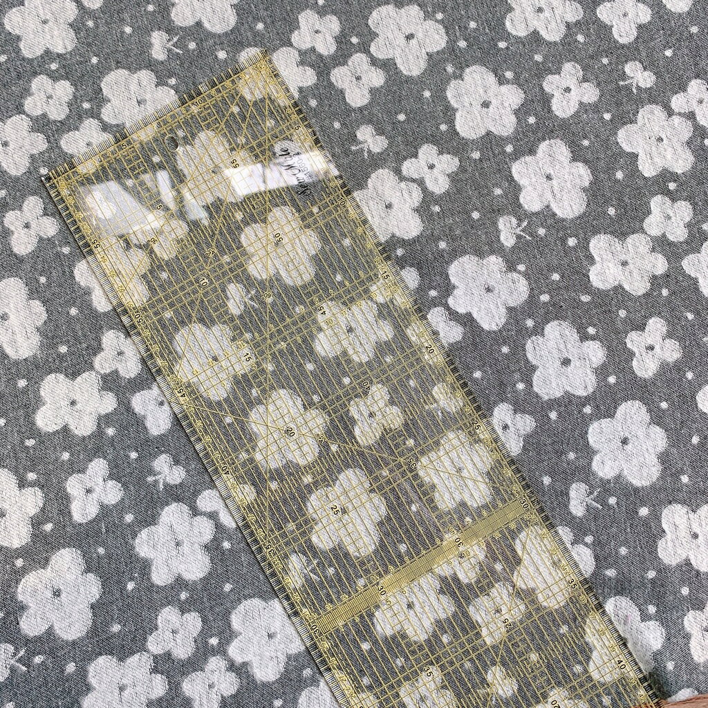 手作森林 台灣製【雙色定規尺 15x60cm】深淺布通用 拼布尺 裁尺 厚度3mm Sew Mate 1