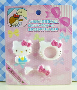 【震撼精品百貨】Hello Kitty 凱蒂貓 KITTY貼紙-換衣裝飾貼紙-側坐 震撼日式精品百貨